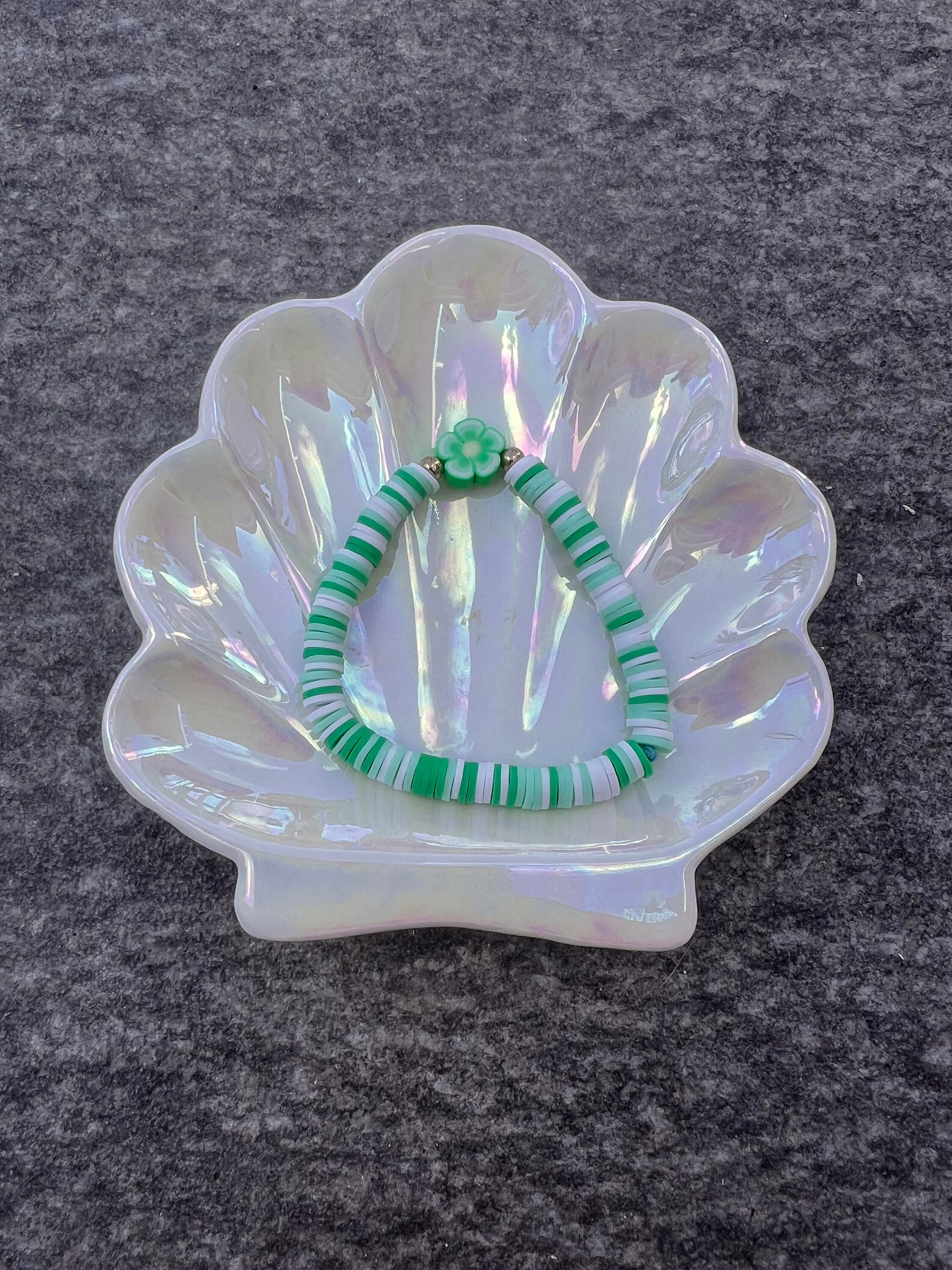 green Hawaiian clay bead bracelet