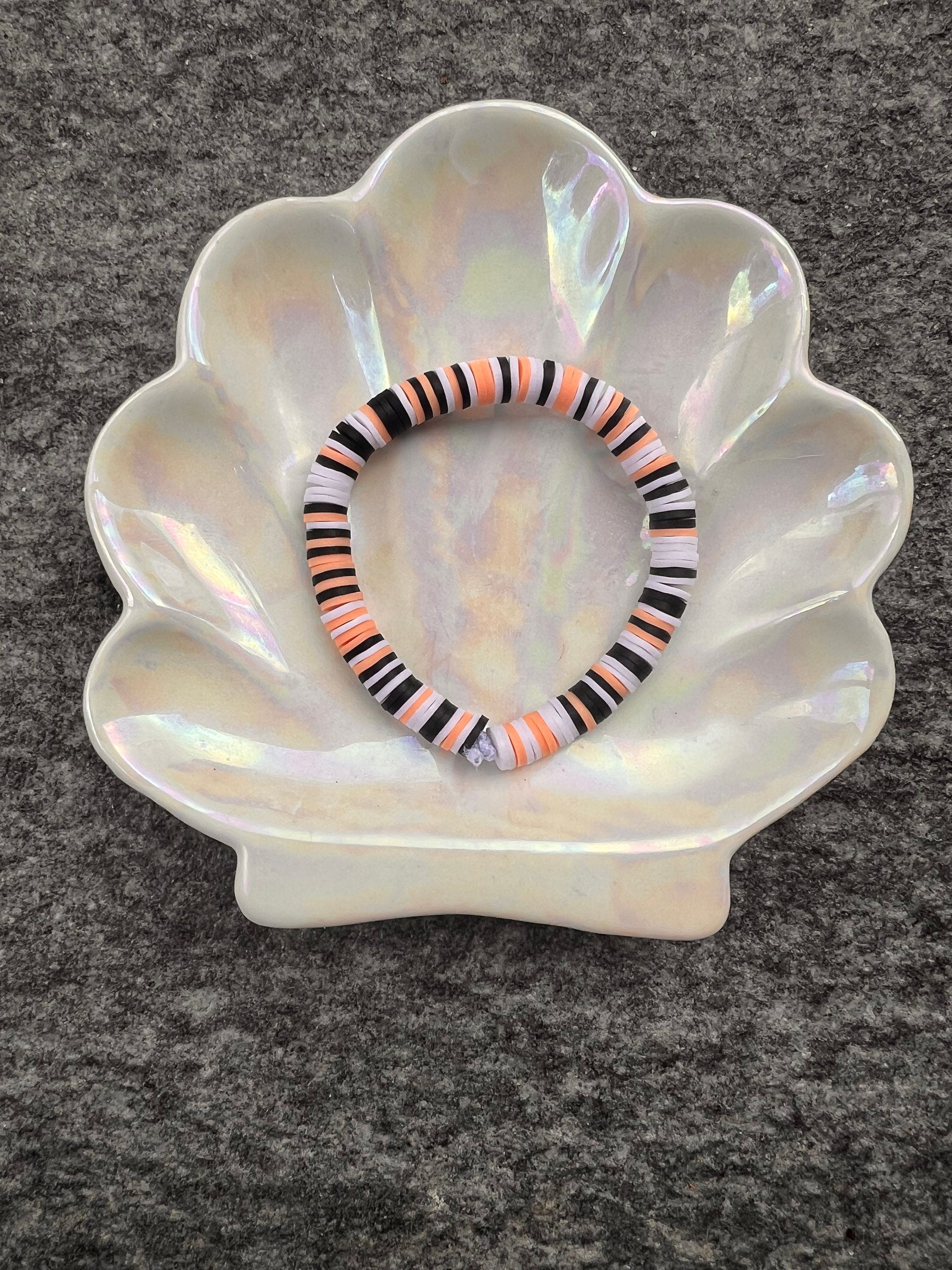 Halloscream clay bead bracelet